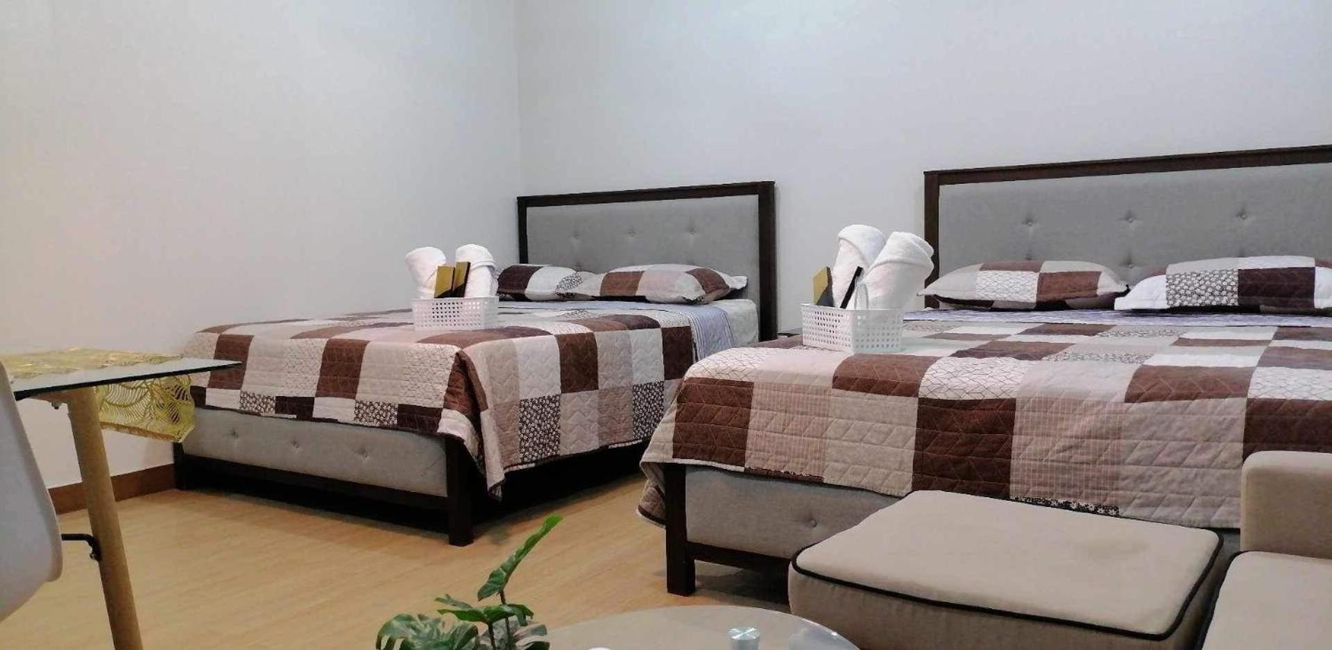 J & F Homestay - Cavite, Philippines Trece Martires Dış mekan fotoğraf