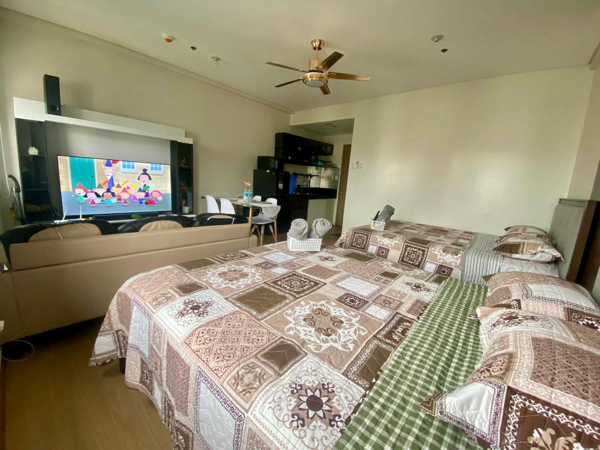 J & F Homestay - Cavite, Philippines Trece Martires Dış mekan fotoğraf