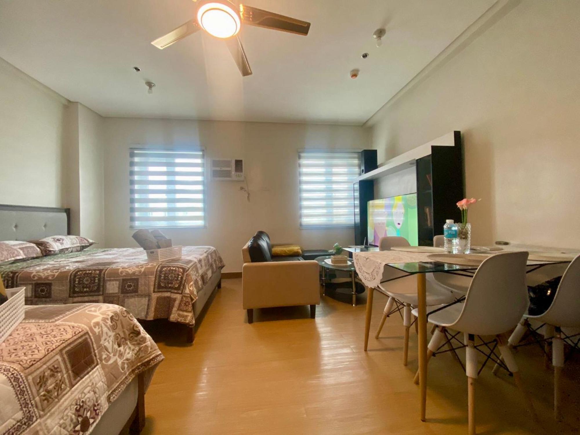 J & F Homestay - Cavite, Philippines Trece Martires Dış mekan fotoğraf